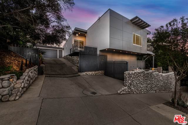 345 Canyon Vista Dr - Photo 1