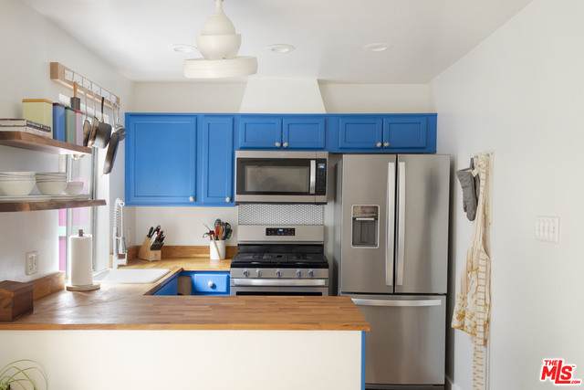 1831 Brigden Rd - Photo 1