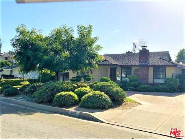 2223 8Th Ave - Photo 1