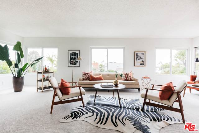 8224 Sunnysea Dr - Photo 1
