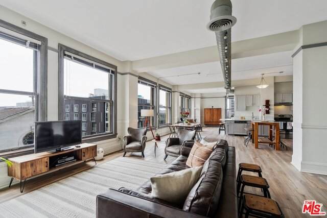 108 2nd St - Photo 1