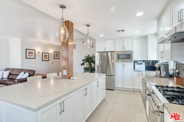 12203 Idaho Ave - Photo 1