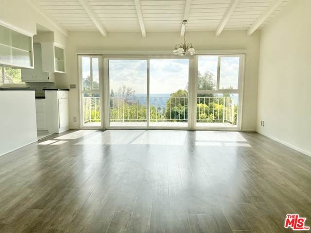 8828 Evanview Dr - Photo 1
