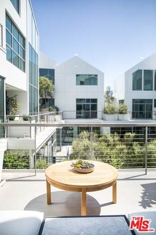8600 Wilshire Blvd - Photo 1