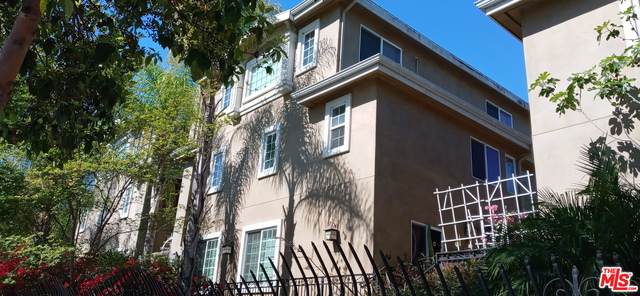 1133 Hoover St - Photo 1