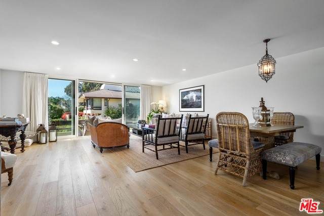 1382 Plaza Pacifica - Photo 1
