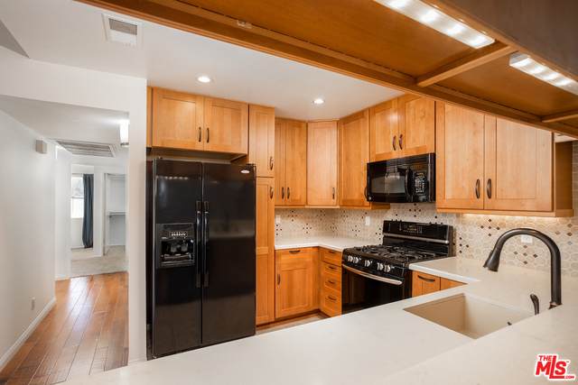 3605 Anaheim St - Photo 1