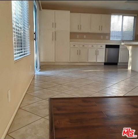 37839 San Carlos Way - Photo 1