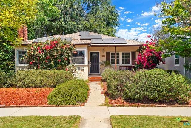 15035 Bassett St - Photo 1