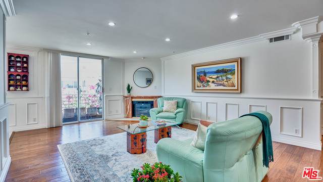 739 Lorraine Blvd - Photo 1
