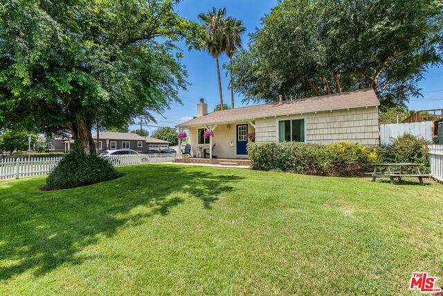5801 Vesper Ave - Photo 1
