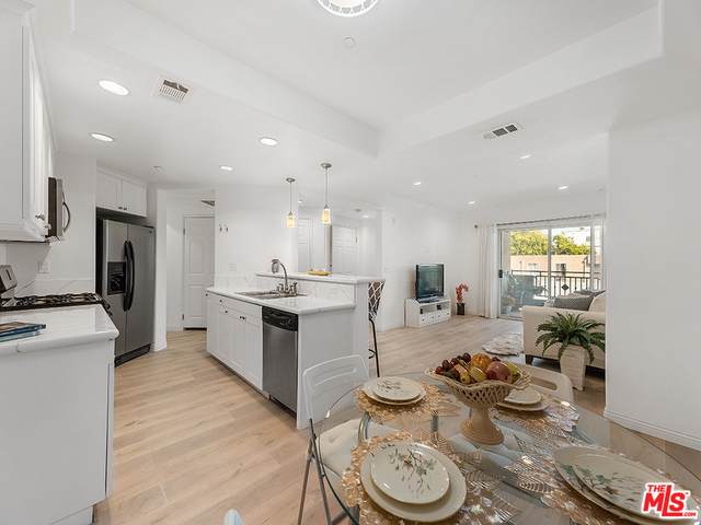 3636 Jasmine Ave - Photo 1