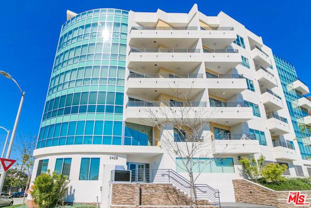 3429 Olympic Blvd - Photo 1