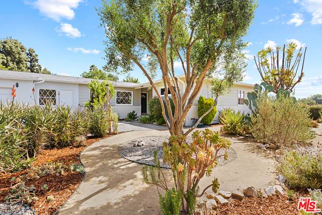 10519 Mahoney Dr - Photo 1