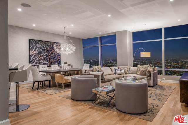 900 Olympic Blvd - Photo 1