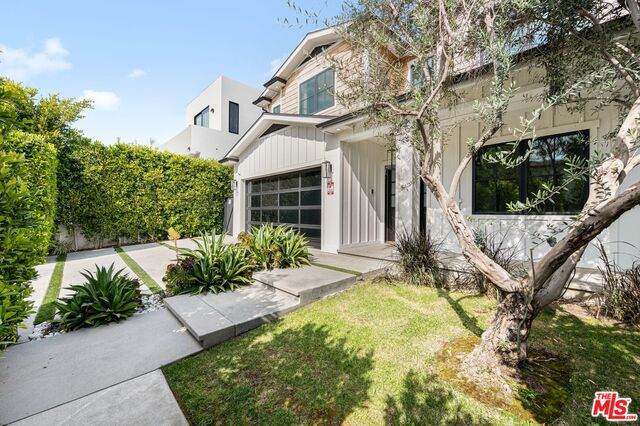 838 Sierra Bonita Ave - Photo 1