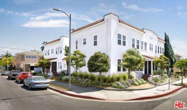 1580 30th St - Photo 1