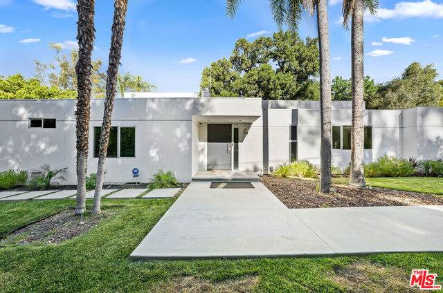 4570 Comber Ave - Photo 1