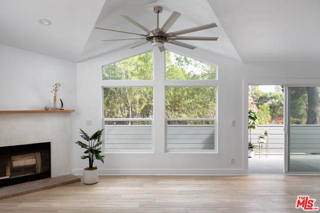 103 Paradise Cove Rd - Photo 1