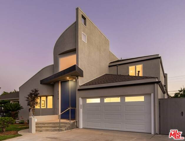 2313 Amherst Ave - Photo 1