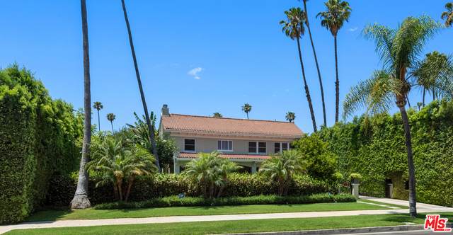 1219 Van Ness Ave - Photo 1