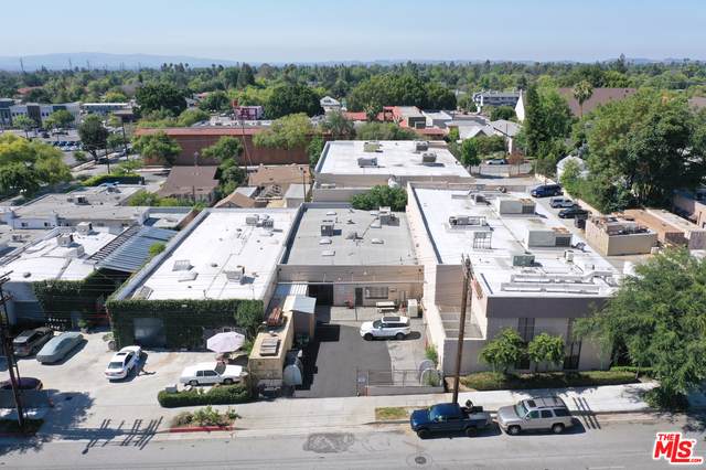 2870 Walnut St - Photo 1
