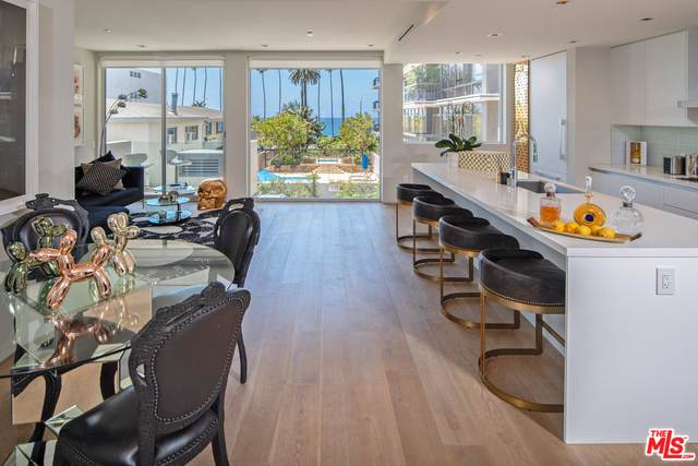 1012 2ND St - Photo 1