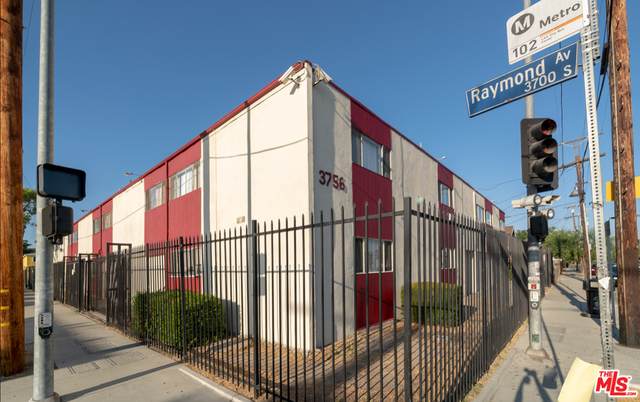 3756 Raymond Ave - Photo 1