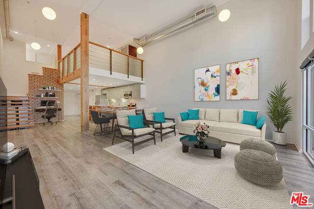 4215 Glencoe Ave - Photo 1