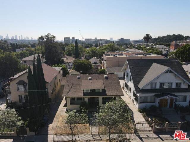 4612 Franklin Ave - Photo 1