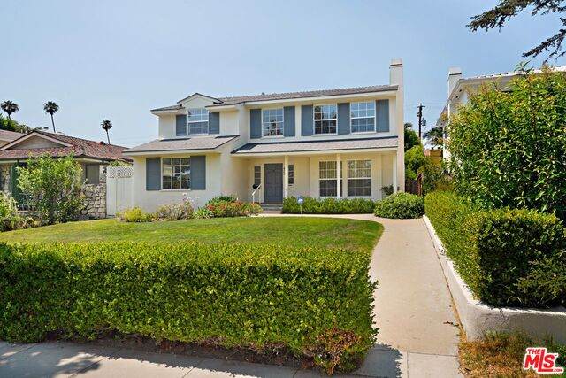 423 Palisades Ave - Photo 1