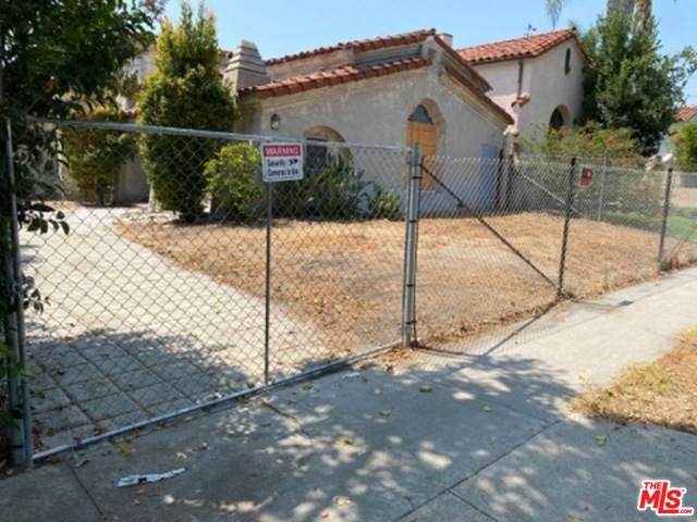 109 Crescent Heights Blvd - Photo 1