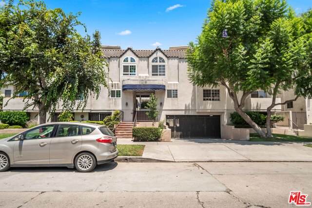 11119 Camarillo St - Photo 1