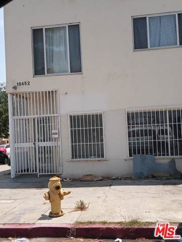 10450 Vermont Ave - Photo 1