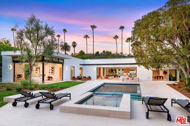 410 Doheny Rd - Photo 1