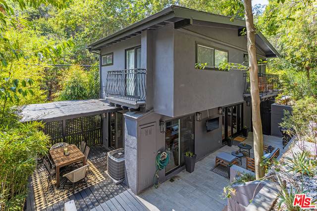 10067 Westwanda Dr - Photo 1