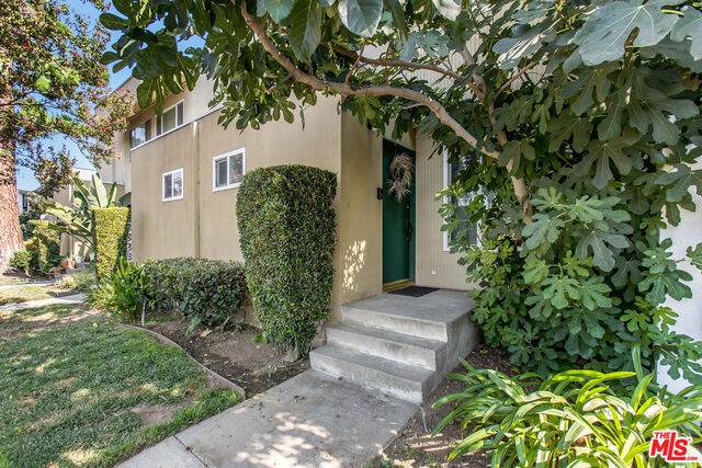 11138 Aqua Vista St - Photo 1