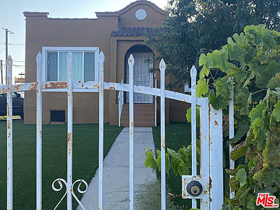 5749 Chesley Ave - Photo 1