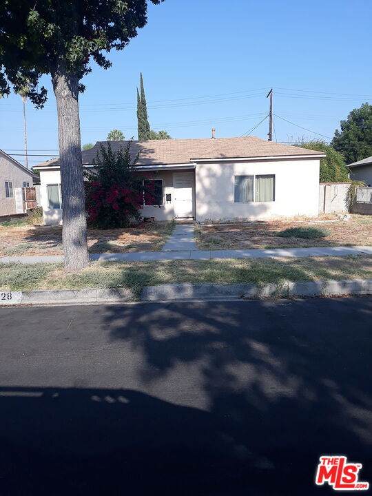 6928 Aura Ave - Photo 1