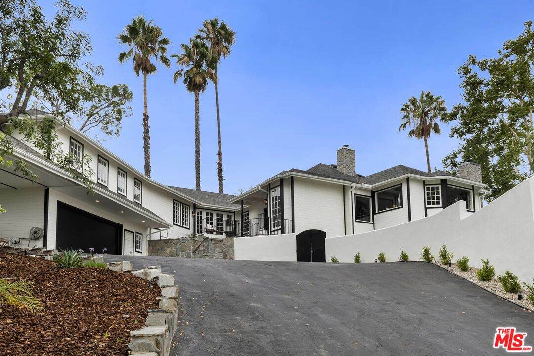 4961 Casa Dr - Photo 1