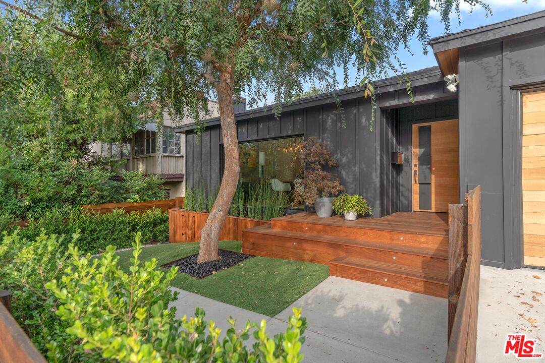 1645 Sierra Bonita Ave - Photo 1