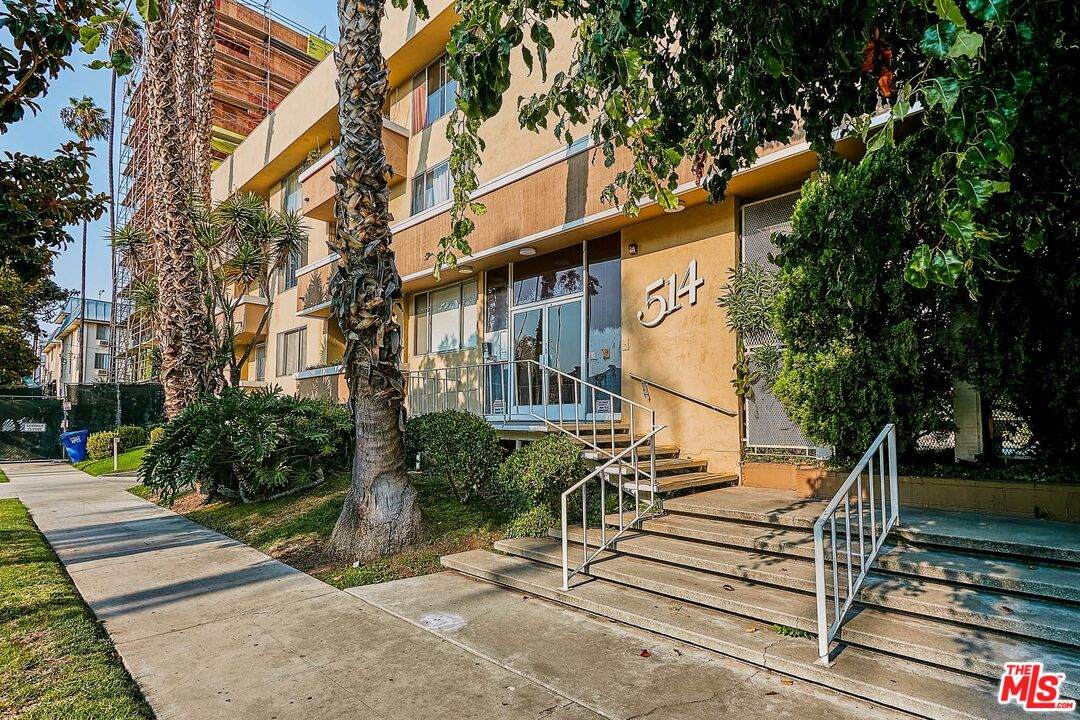 514 Harvard Blvd - Photo 1