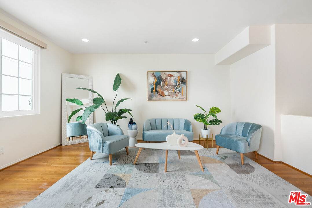 1825 Beverly Glen Blvd - Photo 1