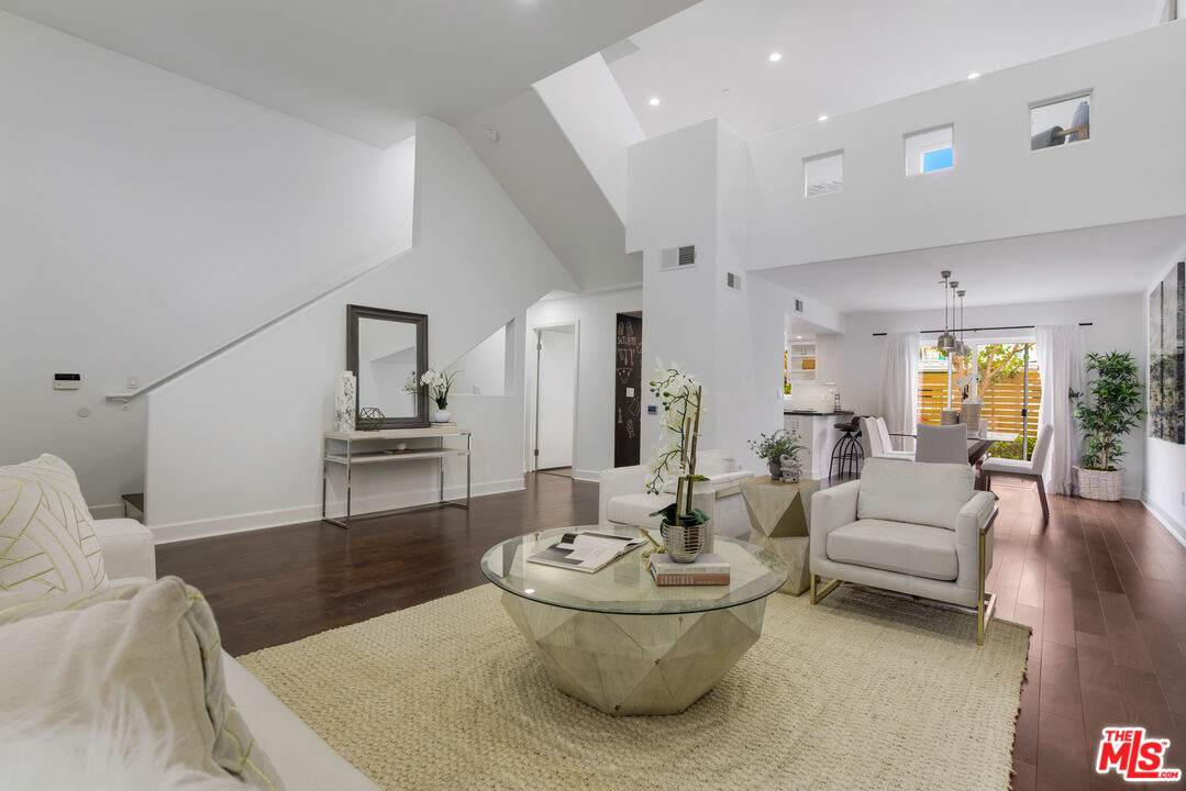 1238 22Nd St - Photo 1