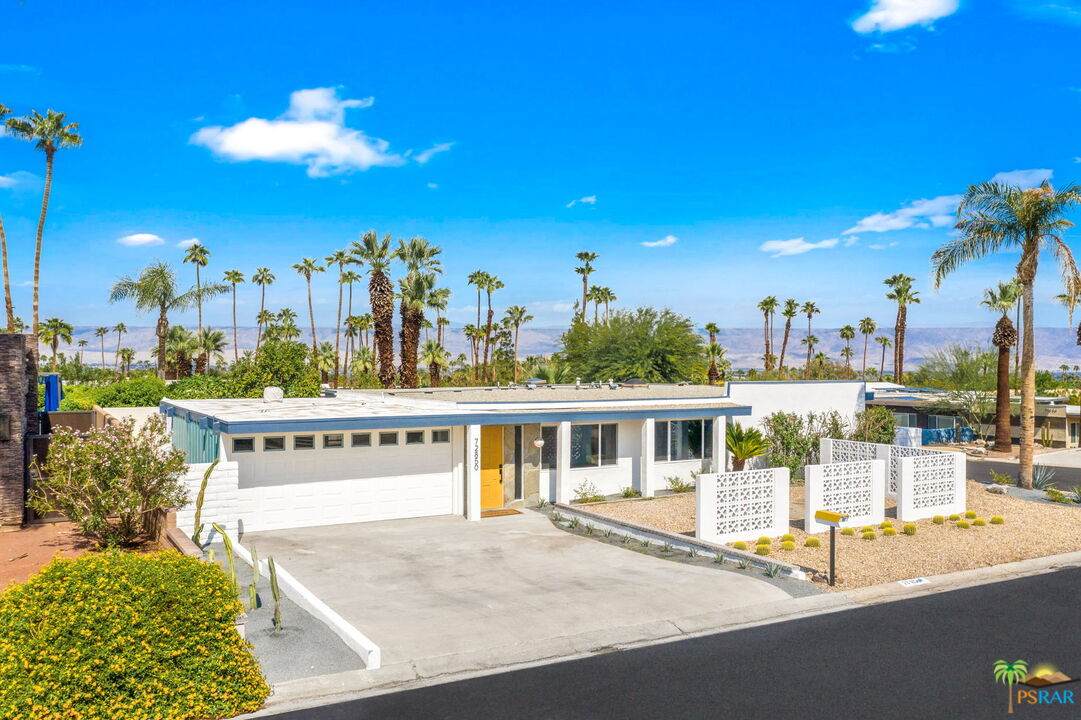72850 Davis Rd - Photo 1