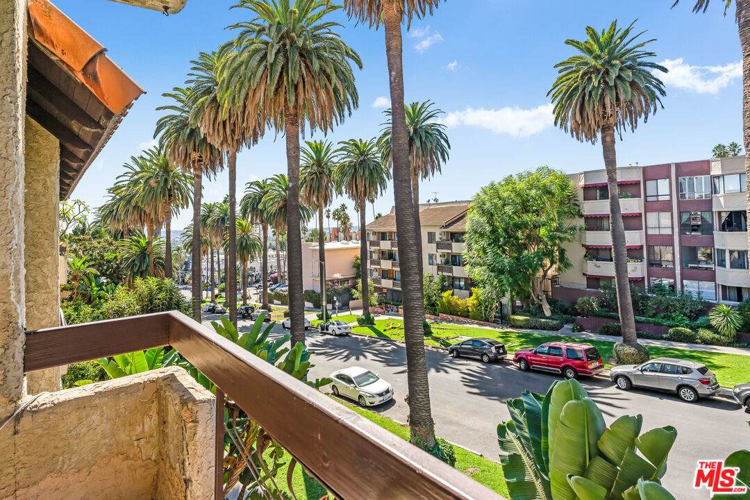 1750 Camino Palmero St - Photo 1