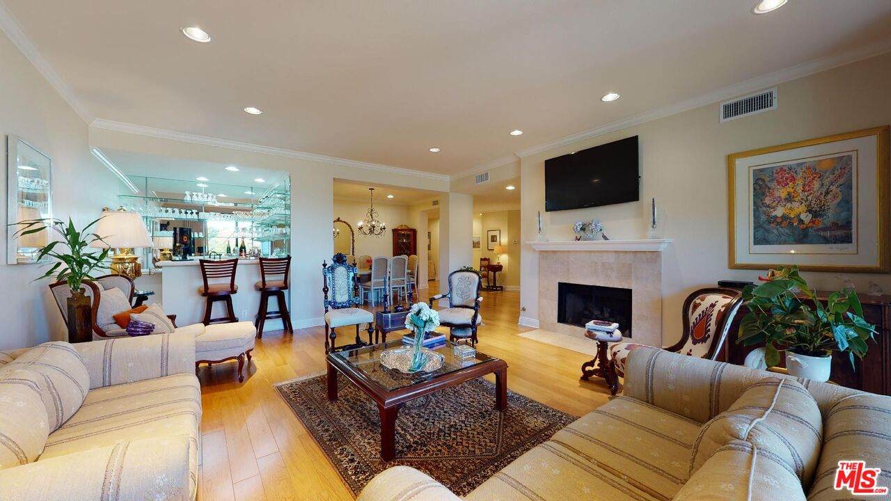 4706 Park Encino Ln - Photo 1