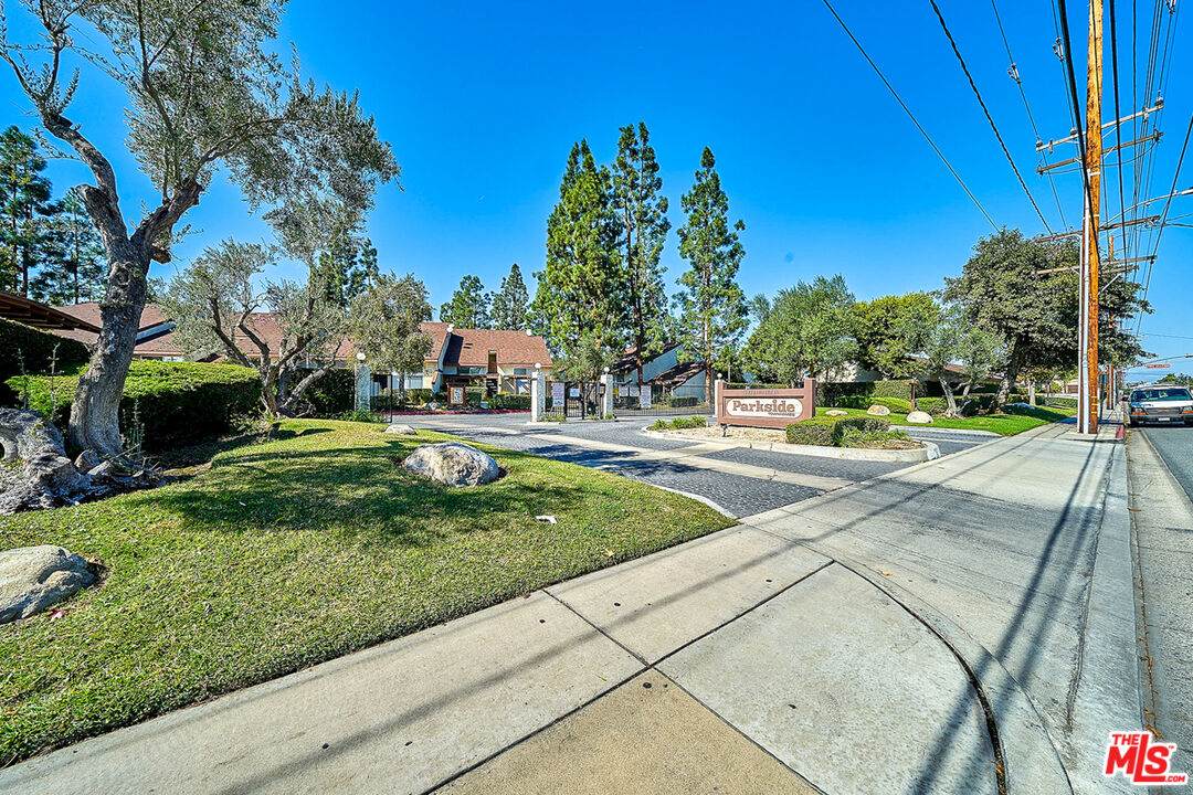 21345 Norwalk Blvd - Photo 1