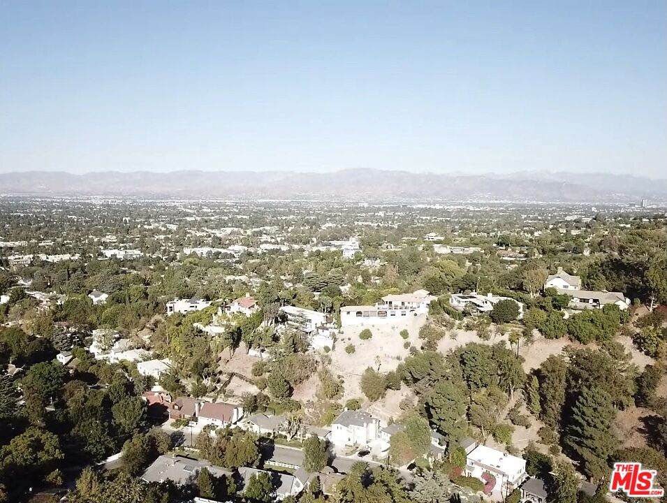 13388 Newcomb Dr - Photo 1