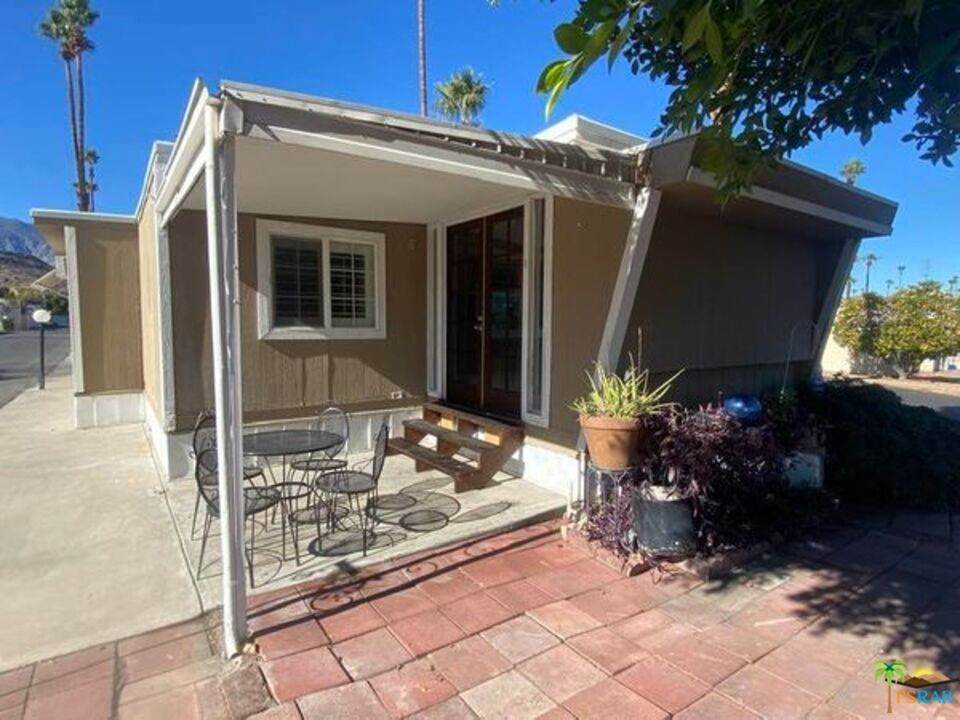 20 Harding Dr - Photo 1